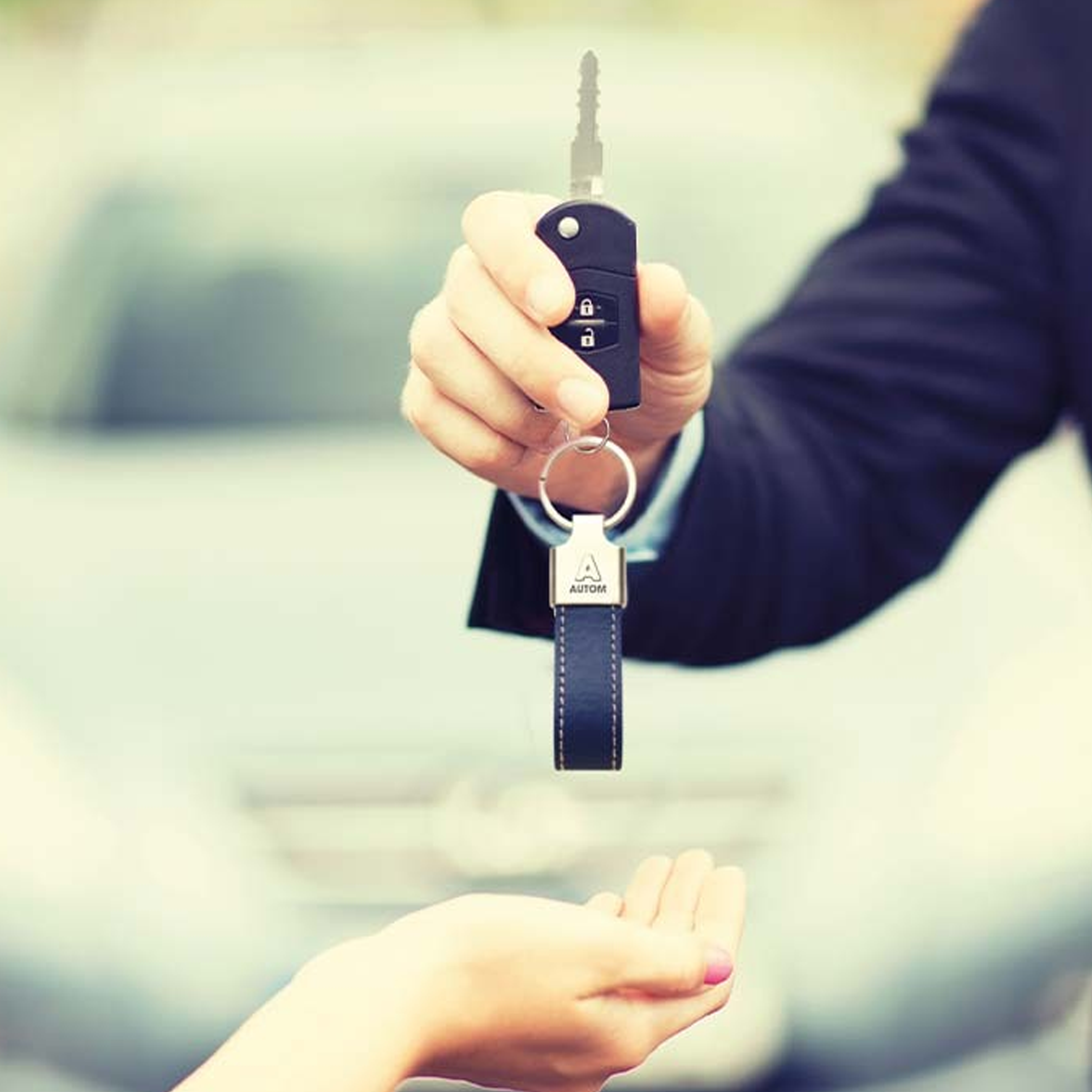 Porte-clés auto en similicuir - Amy