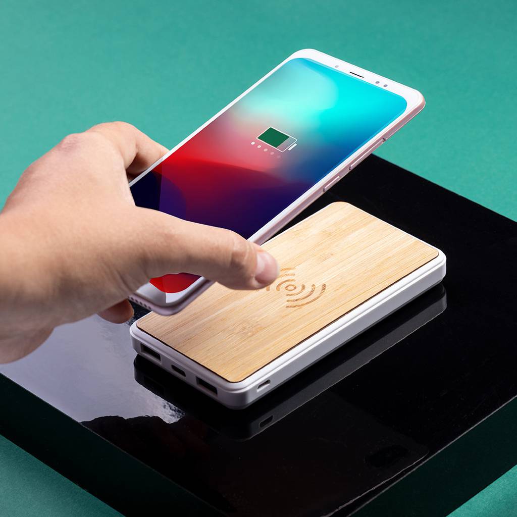 Batterie externe personnalisée sans fil 8000 mAh avec deux sorties USB – Trévise