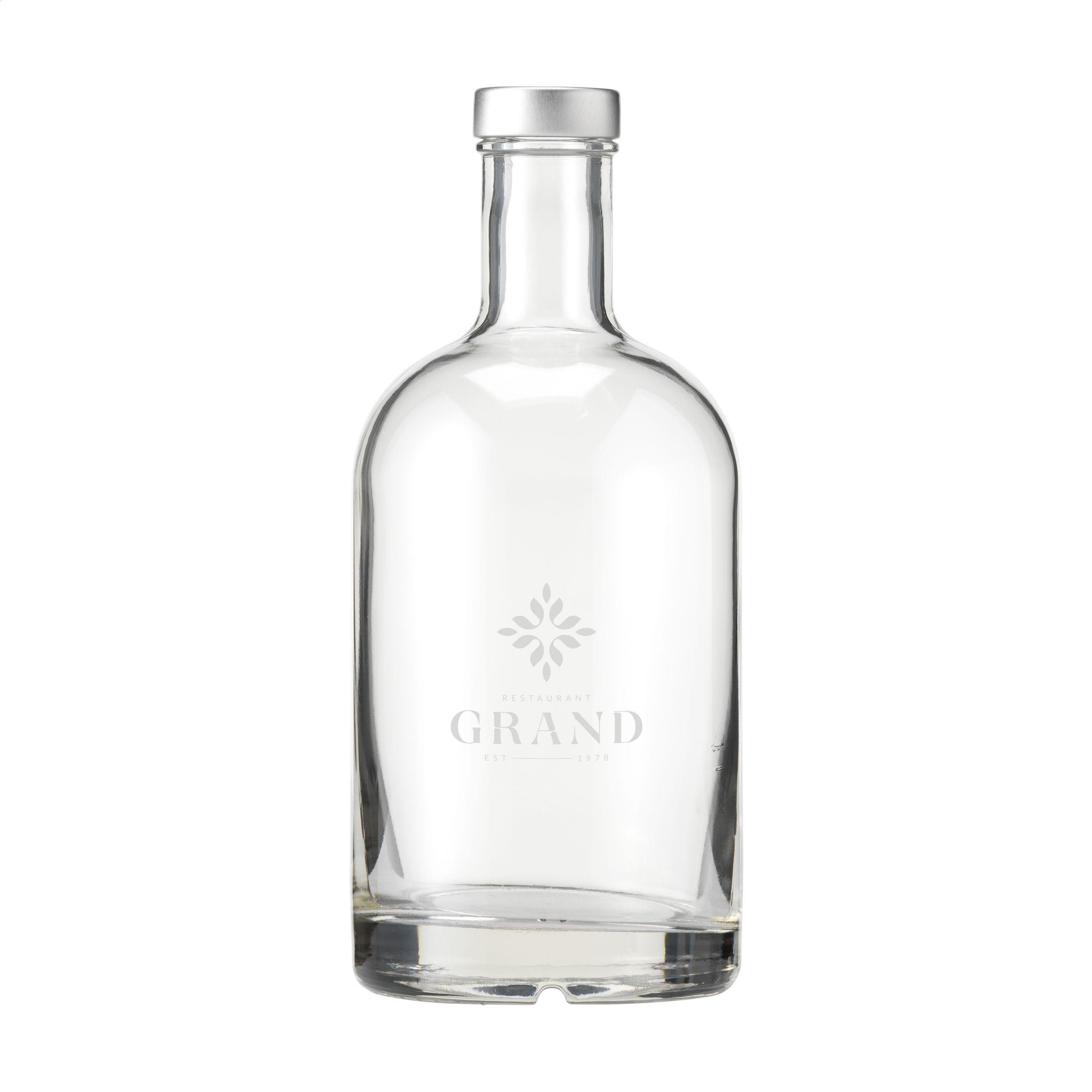 Bouteille d'eau Helsinki avec bouchon à vis 700 ml